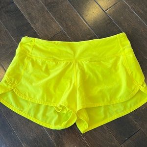 Lulu lemon speed short 2.5 low rise lined size 4